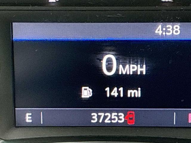 Photo of 2023 Summit White Chevrolet Traverse