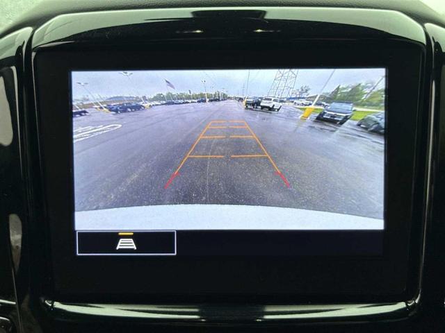 Photo of 2023 Summit White Chevrolet Traverse