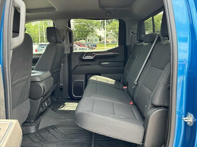 Photo of 2022 Glacier Blue Metallic Chevrolet Silverado 1500