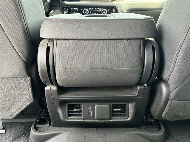 Photo of 2022 Glacier Blue Metallic Chevrolet Silverado 1500