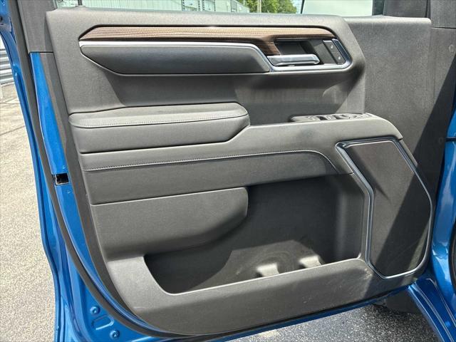 Photo of 2022 Glacier Blue Metallic Chevrolet Silverado 1500