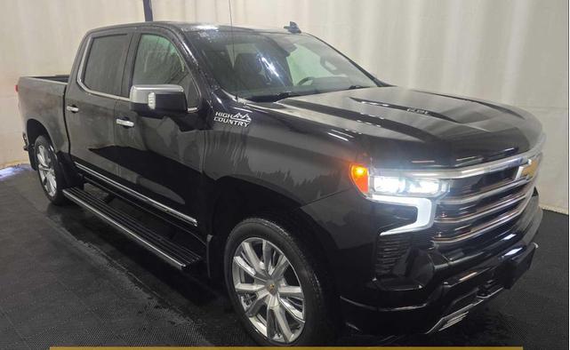 Photo of 2022 Black Chevrolet Silverado 1500