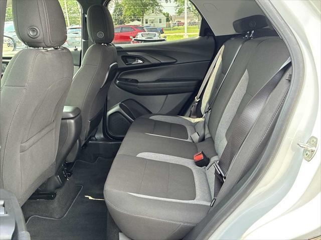 Photo of 2022 Summit White Chevrolet Trailblazer