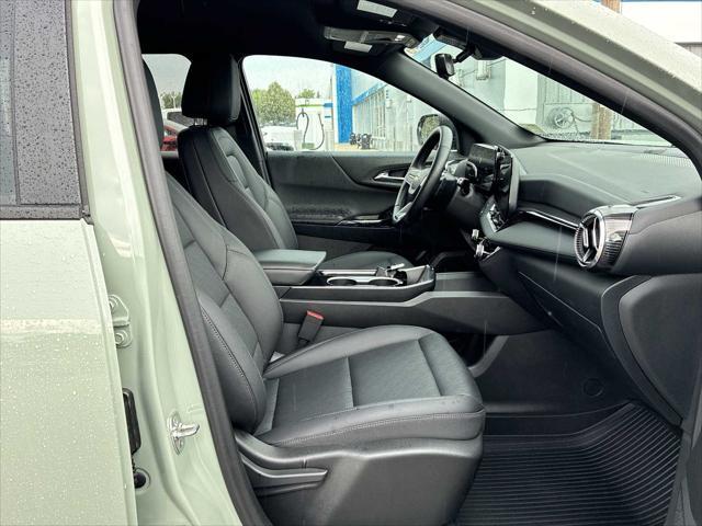 Photo of 2025 Cacti Green Chevrolet Equinox