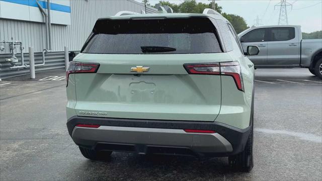 Photo of 2025 Cacti Green Chevrolet Equinox