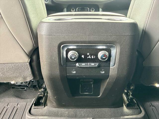 Photo of 2023 GRAY GMC Yukon