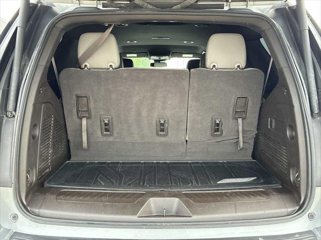 Photo of 2023 GRAY GMC Yukon