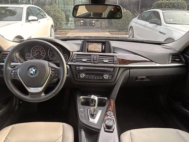 Photo of 2015 Black BMW 328