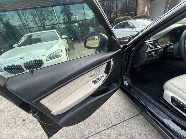 Photo of 2015 Black BMW 328