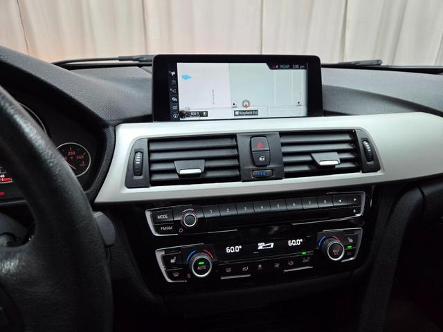 Photo of 2017 Black BMW 320