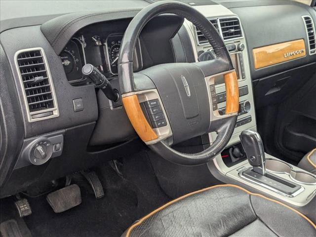 Photo of 2010 Tuxedo Black Metallic Lincoln MKX
