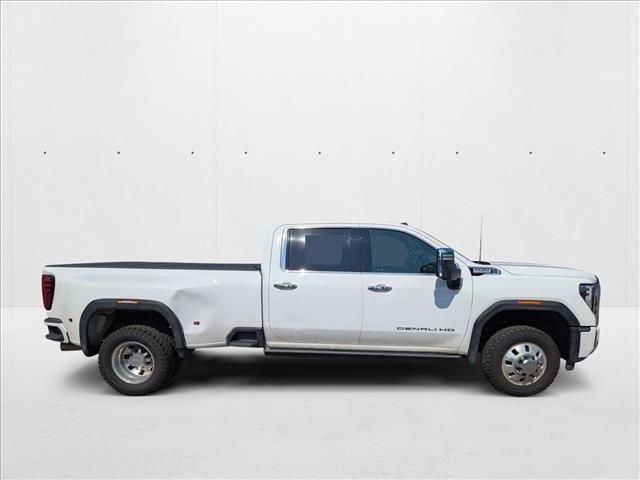 Photo of 2024 Summit White GMC Sierra 3500