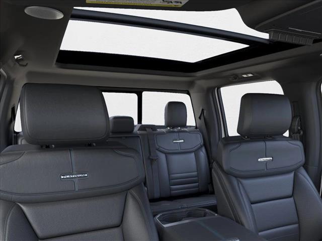 Photo of 2026 Star White Metallic Tri-Coat Ford F-350