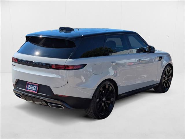 Photo of 2025 Charente Gray Prem Land Rover Range Rover Sport