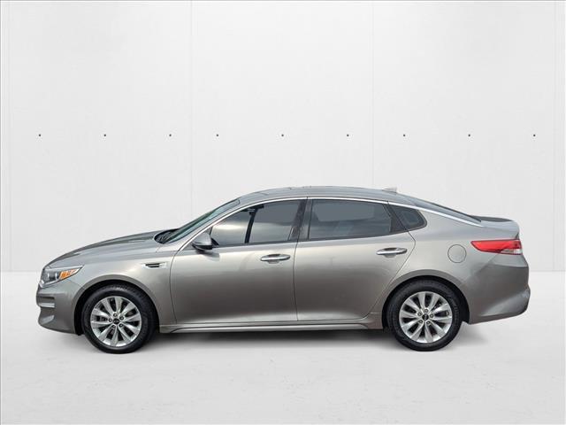 Photo of 2016 Titanium Gray Kia Optima