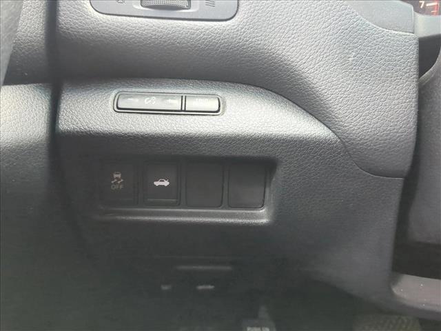 Photo of 2015 Super Black Nissan Altima
