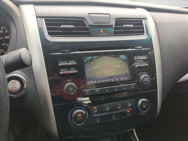Photo of 2015 Super Black Nissan Altima