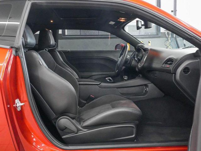 Photo of 2022 Sinamon Stick Dodge Challenger