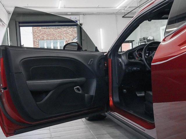 Photo of 2022 Sinamon Stick Dodge Challenger