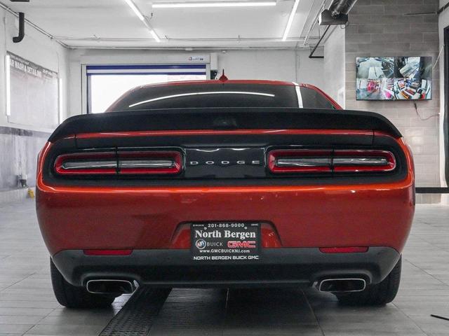 Photo of 2022 Sinamon Stick Dodge Challenger