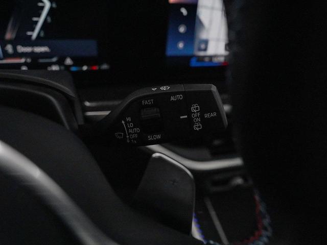 Photo of 2023 Carbon Black Metallic BMW X7
