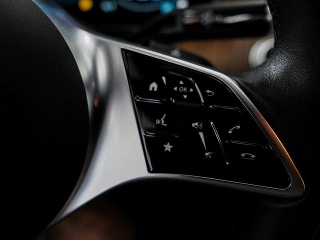 Photo of 2022 Black Mercedes-Benz C-Class