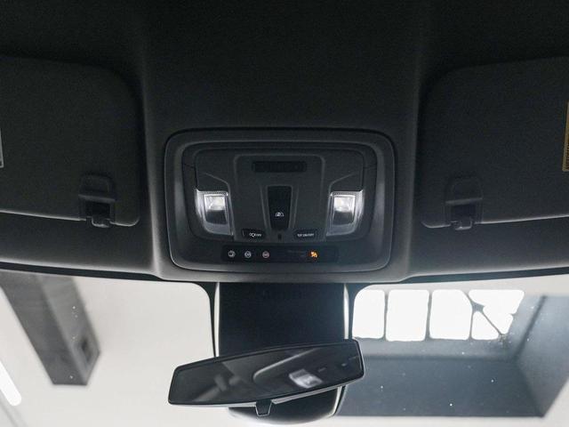 Photo of 2024 Onyx Black GMC Sierra 1500