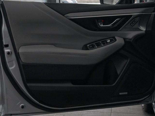 Photo of 2020 Ice Silver Metallic Subaru Legacy