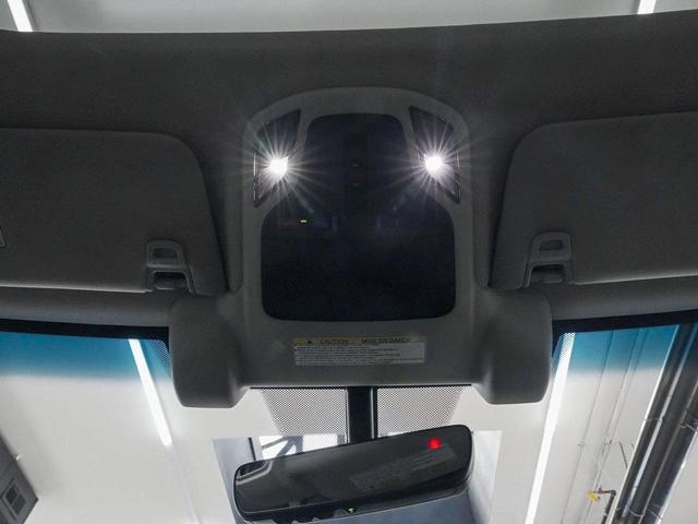 Photo of 2020 Ice Silver Metallic Subaru Legacy