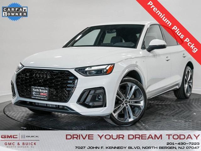 Photo of 2023 Glacier White Metallic Audi Q5