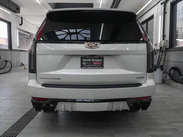 Photo of 2023 Crystal White Tri-Coat Cadillac Escalade