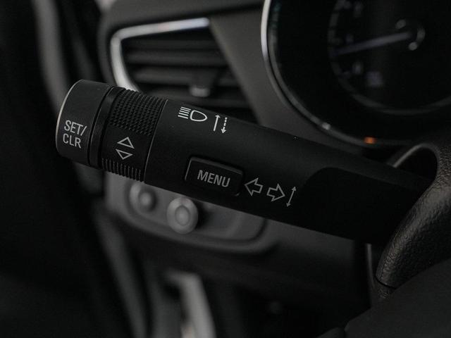Photo of 2022 Summit White Buick Encore