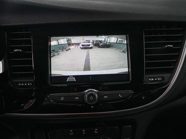 Photo of 2022 Summit White Buick Encore