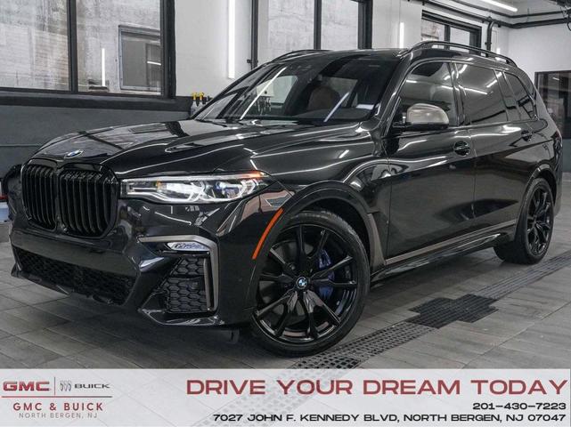 2022 BMW X7