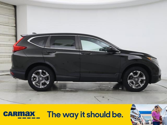 Photo of 2018 Green Honda CR-V