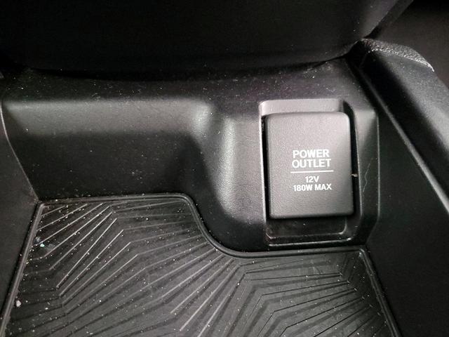 Photo of 2018 Green Honda CR-V