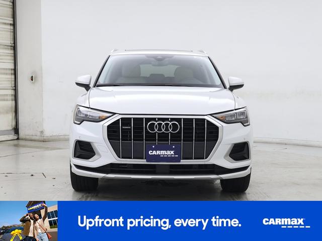 Photo of 2022 White Audi Q3