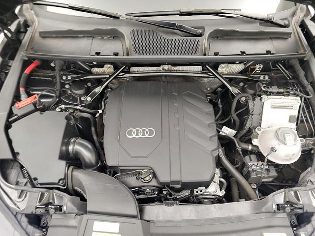 Photo of 2022 Black Audi Q5