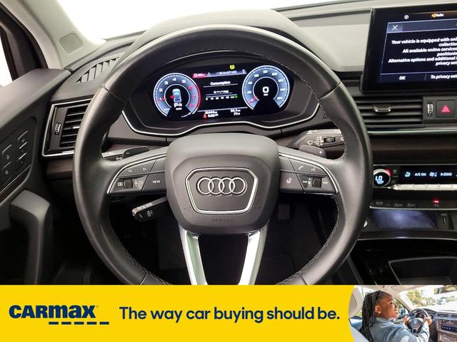 Photo of 2022 Black Audi Q5