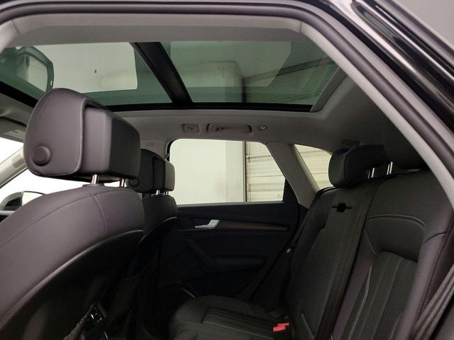 Photo of 2022 Black Audi Q5