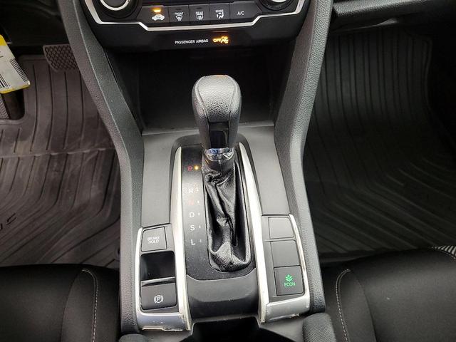 Photo of 2018 Gray Honda Civic