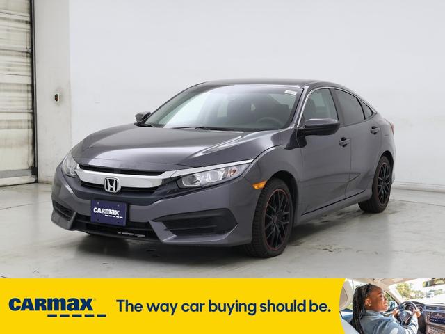Photo of 2018 Gray Honda Civic