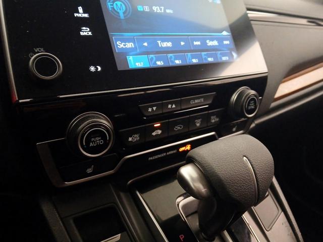 Photo of 2018 Silver Honda CR-V