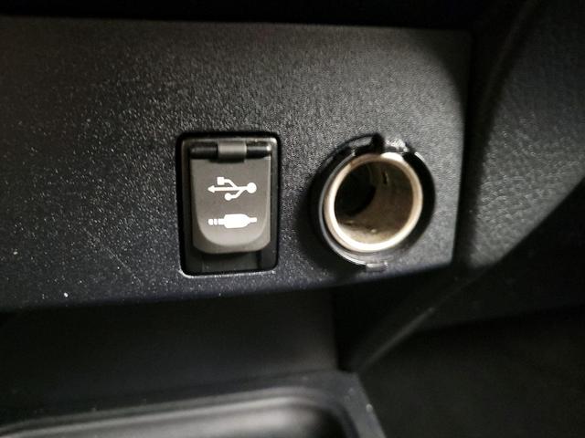 Photo of 2016 Gray Toyota RAV4