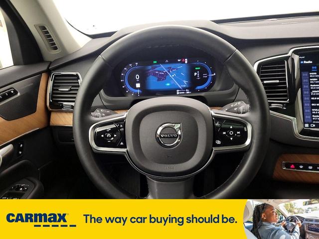 Photo of 2024 Gray Volvo XC90 Recharge Plug-In Hybrid