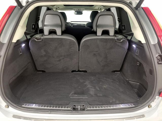 Photo of 2024 Gray Volvo XC90 Recharge Plug-In Hybrid
