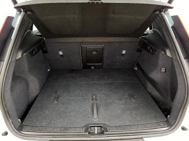 Photo of 2019 Blue Volvo XC40