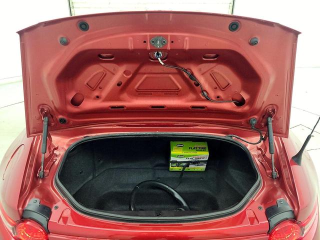 Photo of 2016 Red Mazda MX-5 Miata