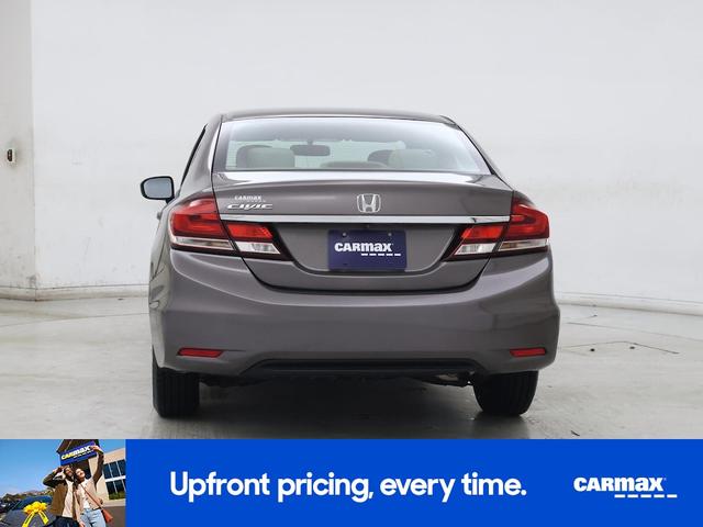 Photo of 2015 Silver Honda Civic