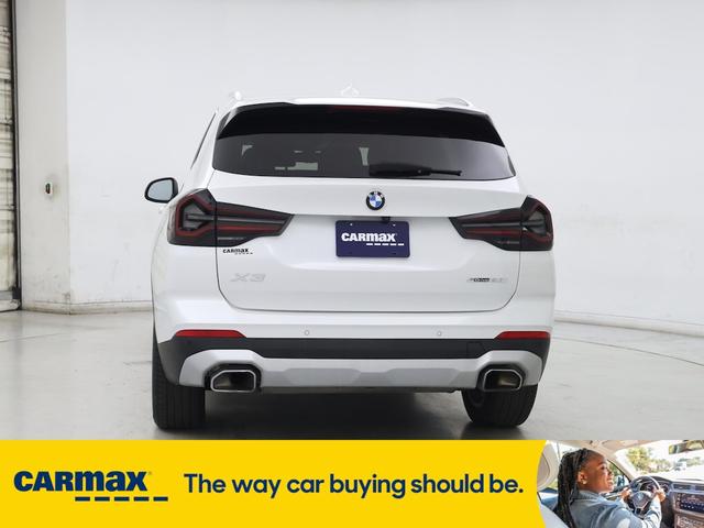 Photo of 2023 White BMW X3